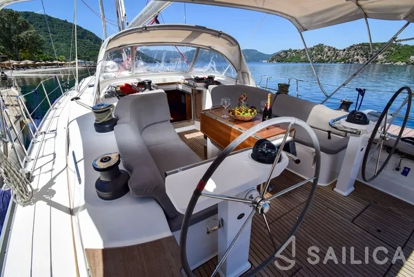 Bavaria 50 Cruiser - Yacht Charter Sailica