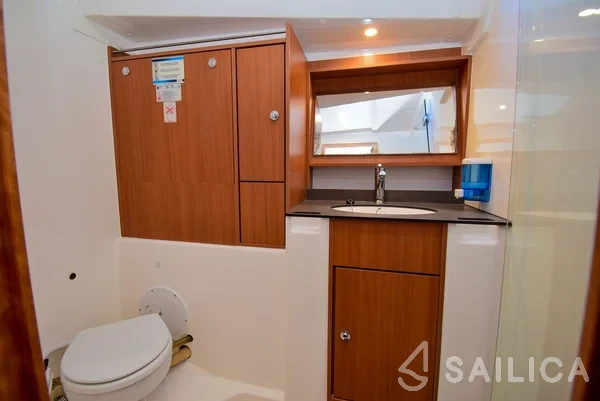 Bavaria 50 Cruiser - Yacht Charter Sailica