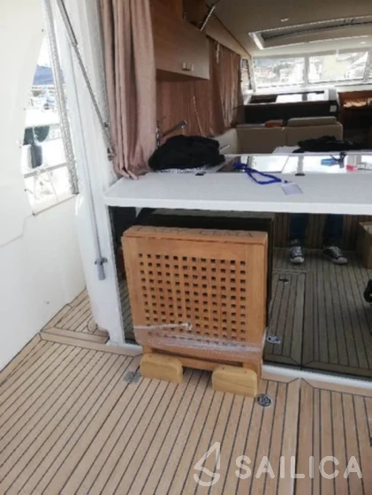 Greenline 40 - Yacht Charter Sailica