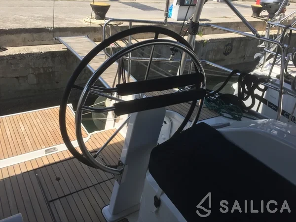 Bavaria 51 Cruiser - Yacht Charter Sailica