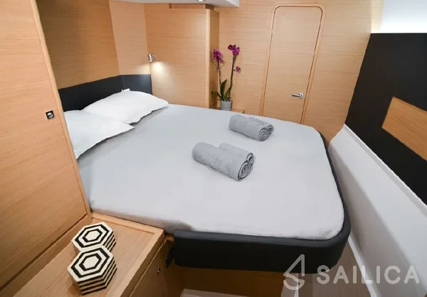 Dufour 48 - Yacht Charter Sailica