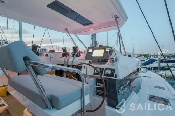 Leopard 50 - Yacht Charter Sailica