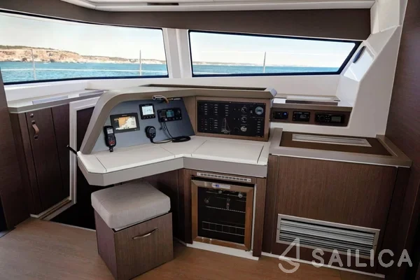 Bali 5.4. - Yacht Charter Sailica