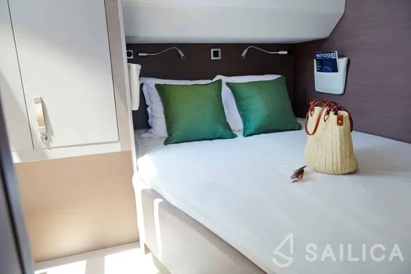 Bali 5.4. - Yacht Charter Sailica