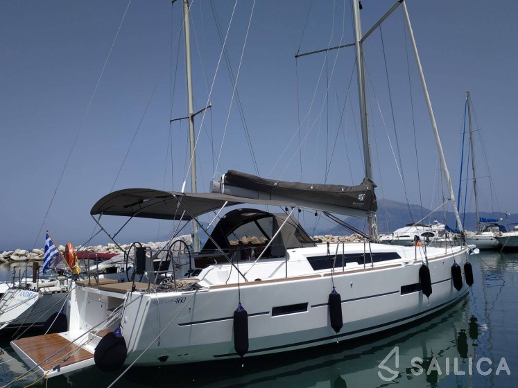 Dufour 460 GL - Yacht Charter Sailica