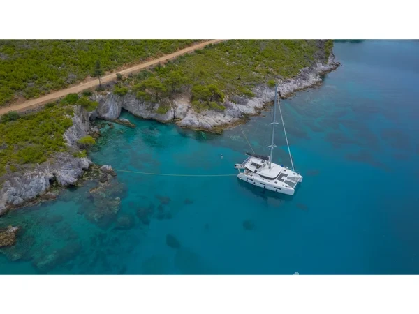 Lagoon 46  - Yacht Charter Sailica