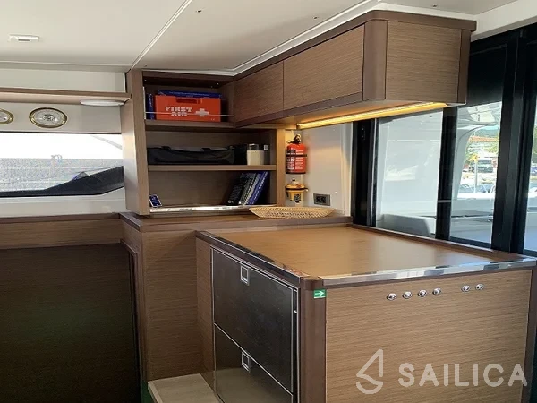 Lagoon 46  - Yacht Charter Sailica