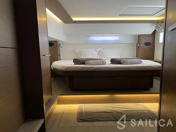 Lagoon 46  - Yacht Charter Sailica