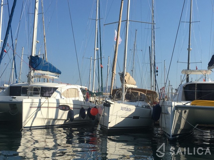 Dufour 382 Grand Large - Yacht Charter Sailica