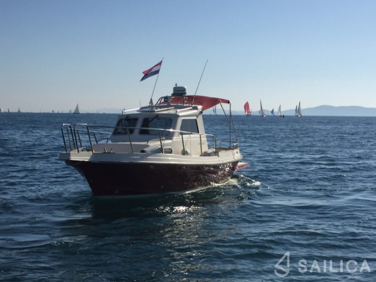 Damor 700 - Yacht Charter Sailica