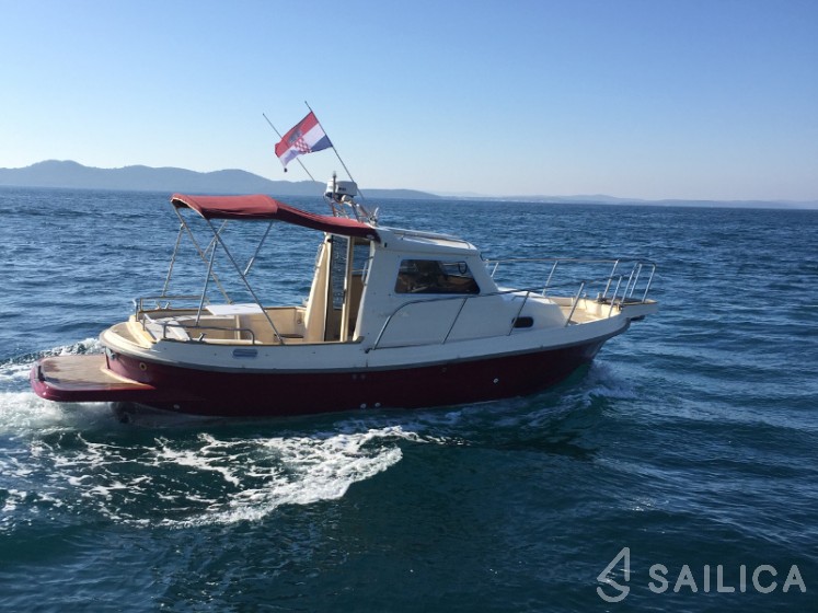 Damor 700 - Yacht Charter Sailica