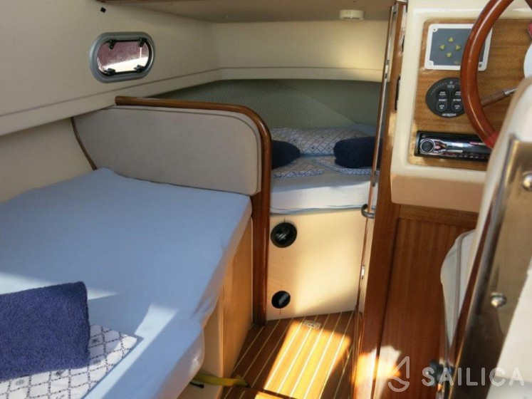 Damor 700 - Yacht Charter Sailica