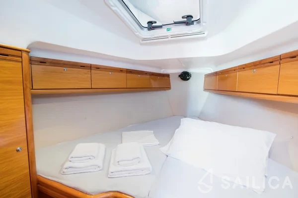 Bavaria 34 Cruiser - Yacht Charter Sailica