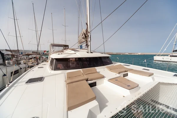 Saba 50 - Yacht Charter Sailica