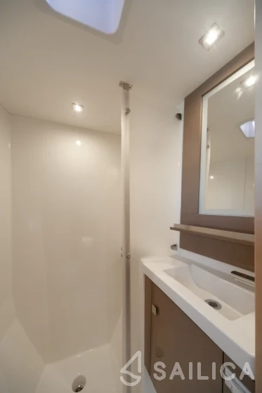 Saba 50 - Yacht Charter Sailica