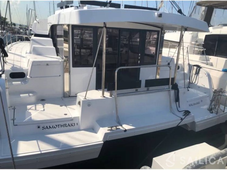 Bali Catspace - Yacht Charter Sailica