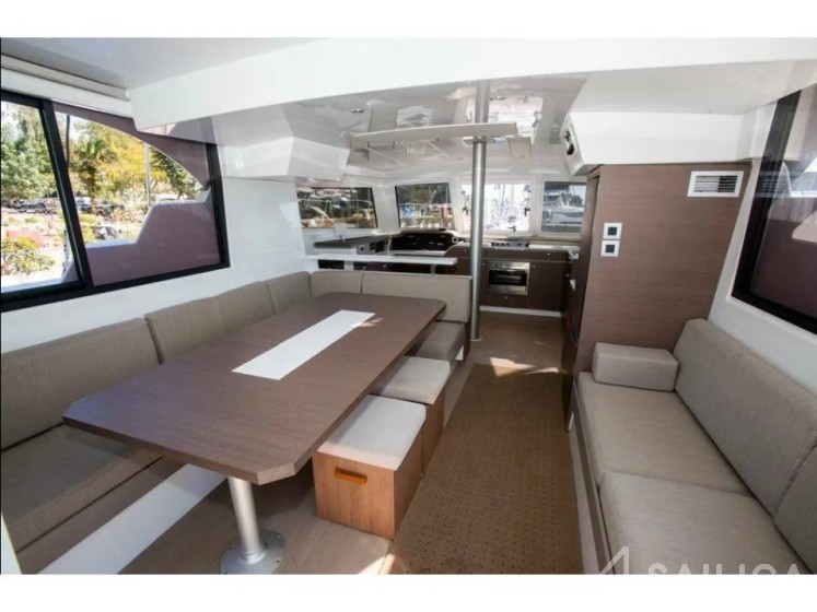 Bali Catspace - Yacht Charter Sailica