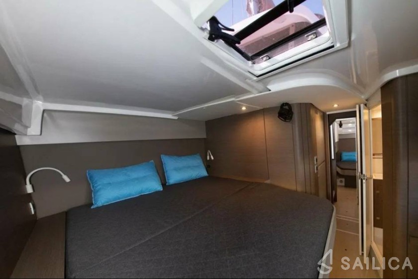 Bali Catspace - Yacht Charter Sailica