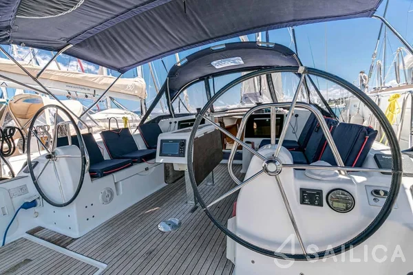 Dufour 382 GL - Yacht Charter Sailica