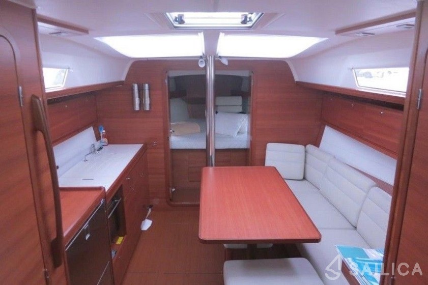 Dufour 382 GL - Yacht Charter Sailica