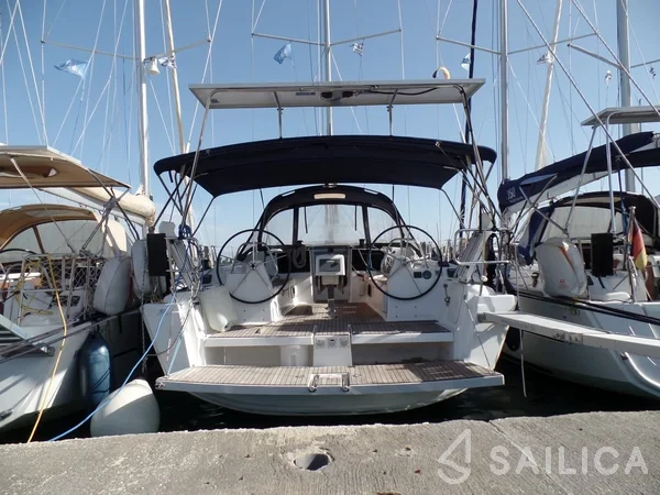 Dufour 382 GL - Yacht Charter Sailica