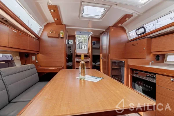 Dufour 382 GL - Yacht Charter Sailica