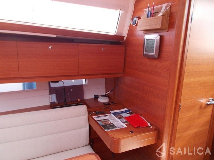 Dufour 382 GL - Yacht Charter Sailica