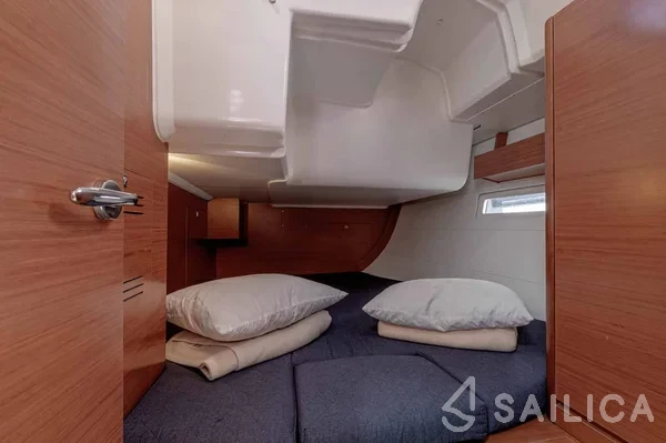 Dufour 412 - Yacht Charter Sailica