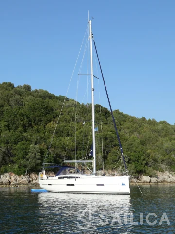 Dufour 412 - Yacht Charter Sailica