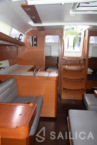 Dufour 412 - Yacht Charter Sailica