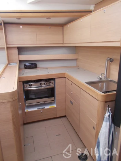 Dufour 560 Grand Large - Yacht Charter Sailica