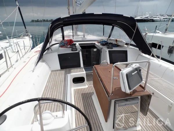Dufour 560 Grand Large - Yacht Charter Sailica