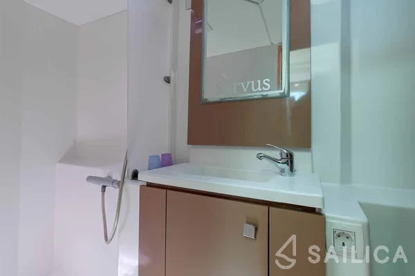 Lucia 40 - Yacht Charter Sailica