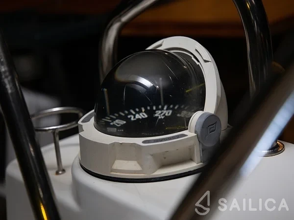 Oceanis 48 - Yacht Charter Sailica