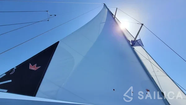 Bavaria 40 - Yacht Charter Sailica