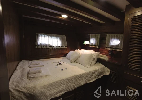 Gulet - Yacht Charter Sailica