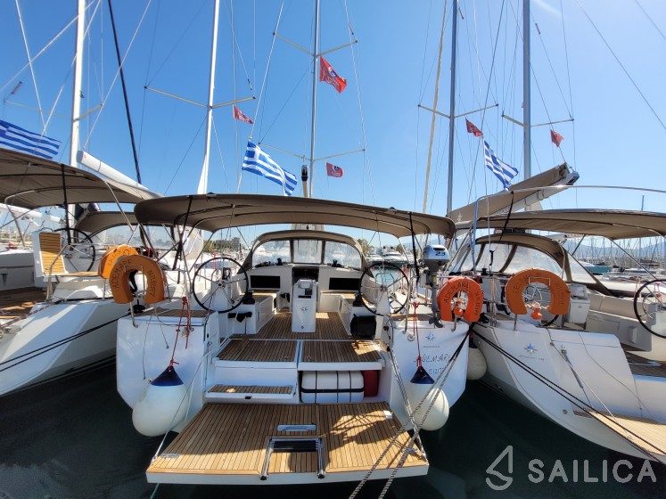 Sun Odyssey 490 - Yacht Charter Sailica