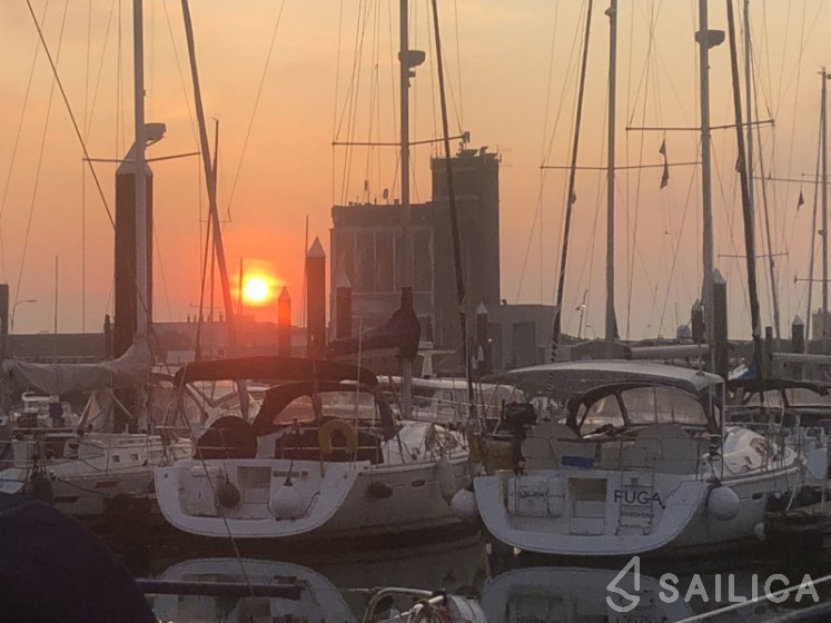 Bavaria Cruiser 40 - Yacht Charter Sailica