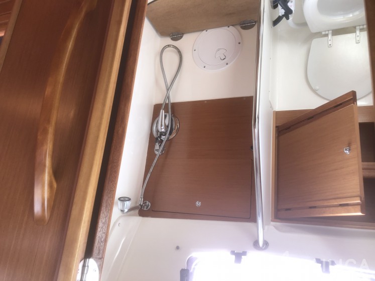 Bavaria Cruiser 40 - Yacht Charter Sailica