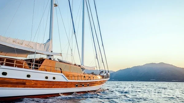 Gulet - Yacht Charter Sailica