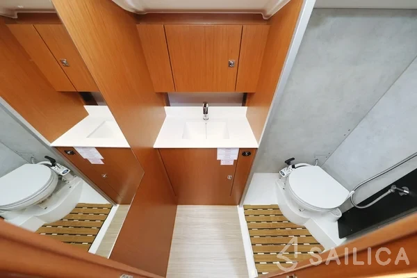 Bavaria C38 - Yacht Charter Sailica