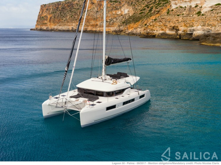 Lagoon 50 - Yacht Charter Sailica