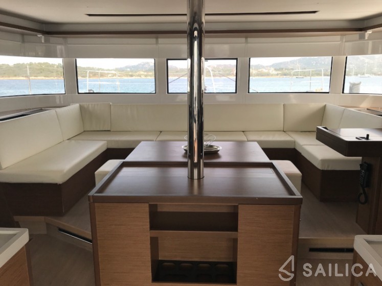 Lagoon 50 - Yacht Charter Sailica