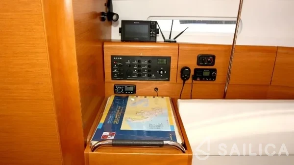 Sun Odyssey 389 - Yacht Charter Sailica