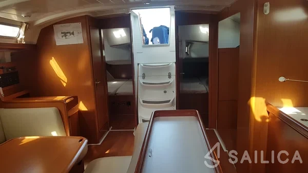 Cyclades 50.5 - Yacht Charter Sailica