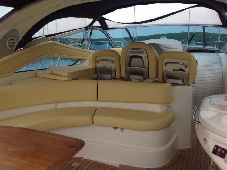 Cranchi 43 Sport Top - Yacht Charter Sailica