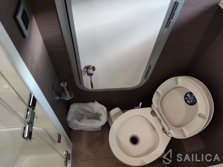 Bali 5.4. - Yacht Charter Sailica