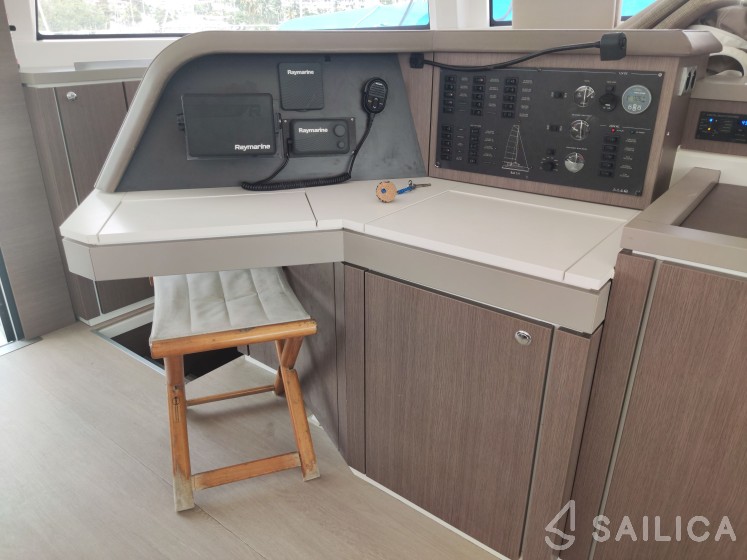 Bali 5.4. - Yacht Charter Sailica