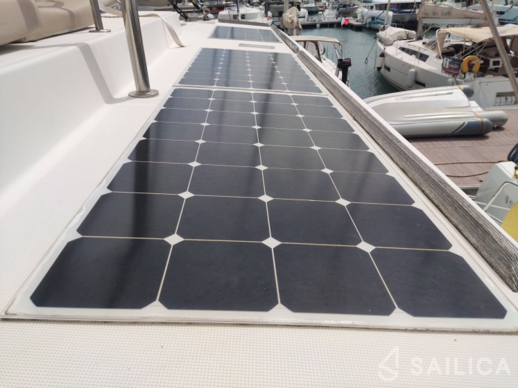 Bali 5.4. - Yacht Charter Sailica