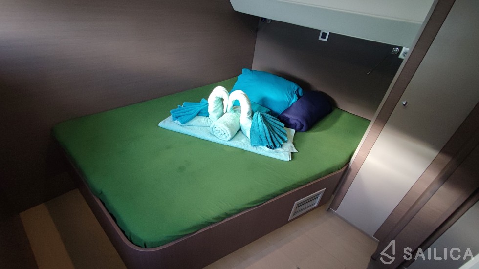 Bali 5.4. - Yacht Charter Sailica